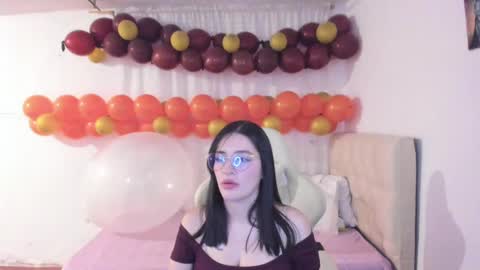 Snapshot of ana_ruuh chatting on 02.09.25 Im anna but you can call me as you want online show from 02.09.25