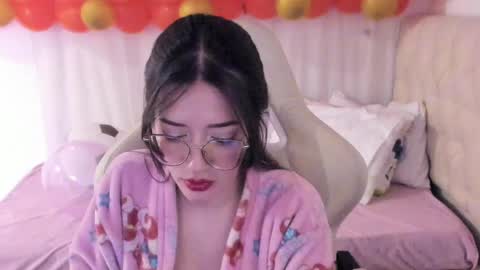 Snapshot of ana_ruuh chatting on 02.18.25 Im anna but you can call me as you want online show from 02.18.25