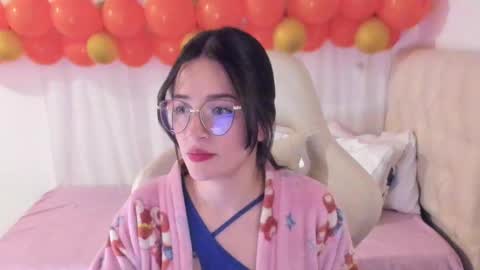 Snapshot of ana_ruuh chatting on 02.18.25 Im anna but you can call me as you want online show from 02.18.25