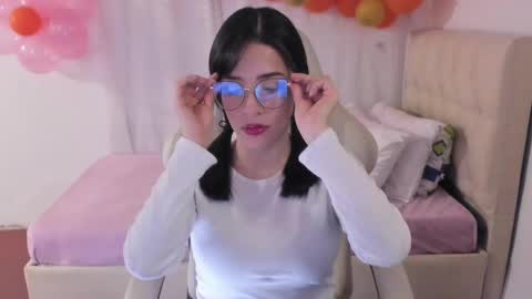 Snapshot of ana_ruuh chatting on 03.03.25 Im anna but you can call me as you want online show from 03.03.25