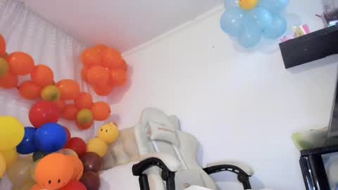 Snapshot of ana_ruuh chatting on 03.09.25 Im anna but you can call me as you want online show from 03.09.25