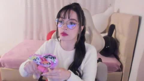 Snapshot of ana_ruuh chatting on 10.17.25 Im anna but you can call me as you want online show from 10.17.25