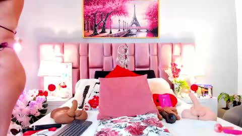 anaa_bellaa online show from 02.04.26