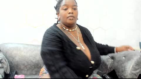 ANNA FUENTES online show from 01.29.25