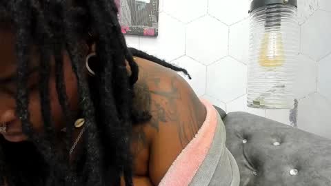 ANNA FUENTES online show from 01.31.25