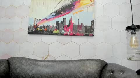 ANNA FUENTES online show from 02.04.25