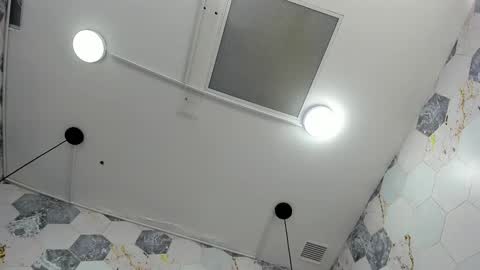 ANNA FUENTES online show from 02.19.25