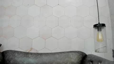 ANNA FUENTES online show from 03.04.25