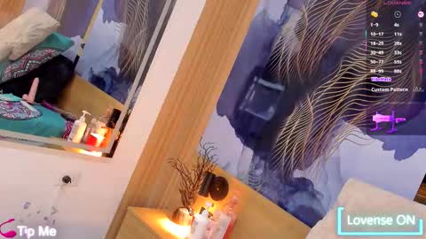 anabacker01 online show from 10.13.25