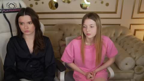 Sweet girls online show from 05.08.26