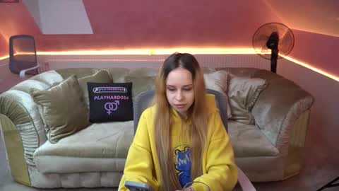 PLAYHARD054 online show from 11.27.25