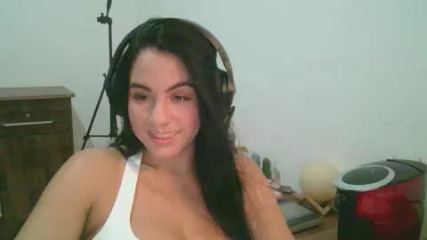 anabelenogueira1 online show from 03.24.26