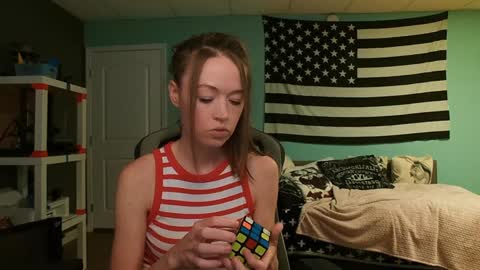 Anabelleleigh online show from 10.17.25