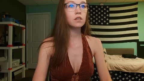 Anabelleleigh online show from 12.23.25