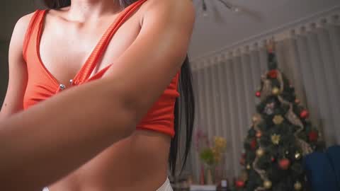 Snapshot of anablerd chatting on 12.10.24 Ana -- Check and subscribe online show from 12.10.24