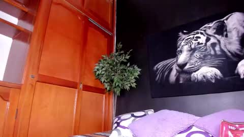 Anahi online show from 02.13.26