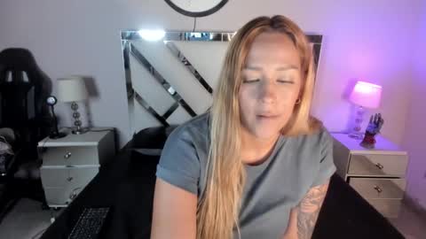 Anah Jones online show from 02.11.25