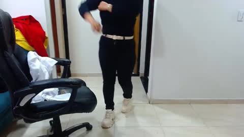 Snapshot of anaids_dam chatting on 03.08.25 anaids online show from 03.08.25