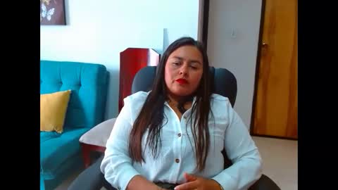 Snapshot of anaids_dam chatting on 11.11.25 anaids online show from 11.11.25