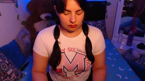 Snapshot of anaspark chatting on 03.09.25 Ana online show from 03.09.25