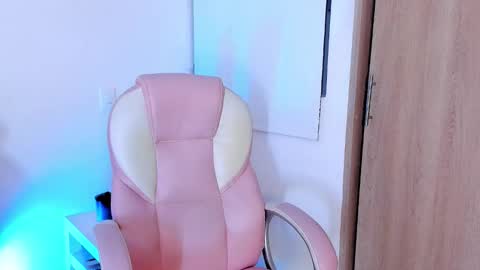 Anastacia online show from 10.17.25