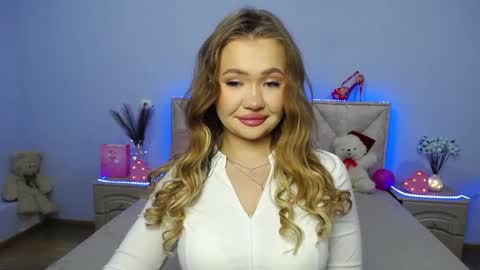 anastacyyellig online show from 01.17.25