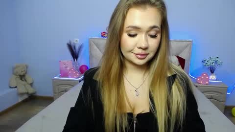 anastacyyellig online show from 01.24.25