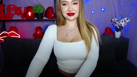 anastacyyellig online show from 03.07.25