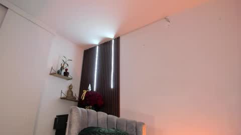 Ana Stalin online show from 02.22.25