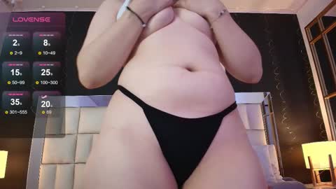Snapshot of anastasia_windel chatting on 10.12.25 Anastasia online show from 10.12.25