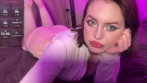 Snapshot of anataokasan chatting on 11.11.25 Anata online show from 11.11.25