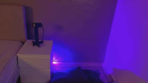 Kendra  online show from 11.26.25