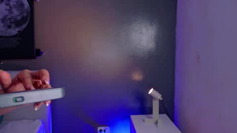 Kendra  online show from 12.05.25