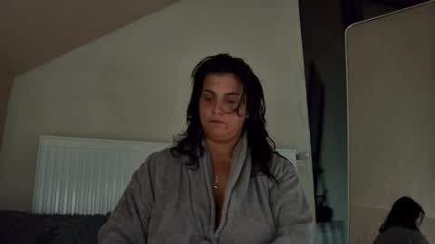 Snapshot of anaworld69 chatting on 10.21.25 of just4ana online show from 10.21.25