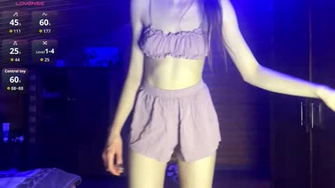 Snapshot of ancohill chatting on 11.19.25 Ashley Cooper online show from 11.19.25