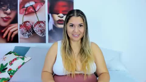 Andrea online show from 11.13.25