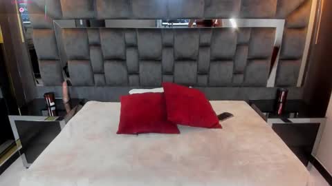 andiejones online show from 09.11.25