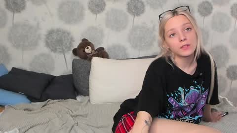 andneveragain online show from 01.22.25