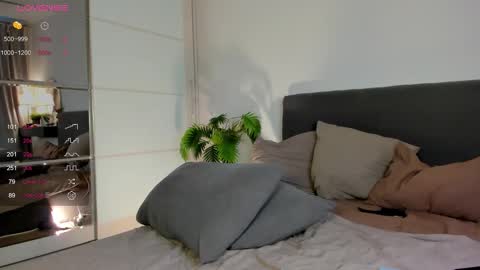 Adriana online show from 02.20.26