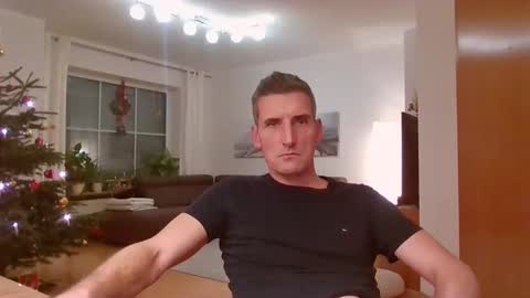 Snapshot of andre029 chatting on 12.25.24 Name online show from 12.25.24