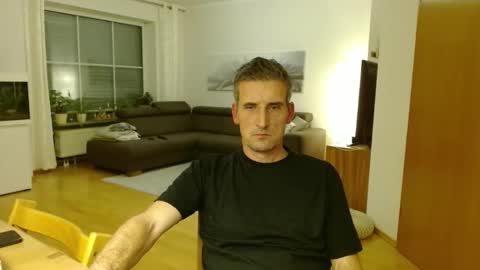 Snapshot of andre029 chatting on 11.28.25 Name online show from 11.28.25