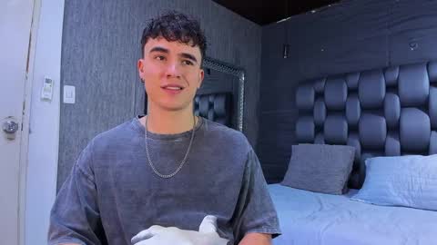 Andre Parker online show from 12.21.24