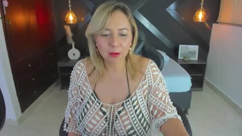 A N D R E online show from 09.18.25