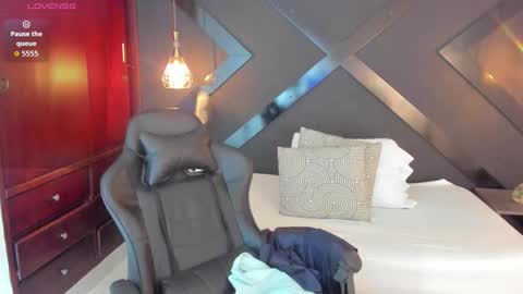 A N D R E online show from 03.13.26