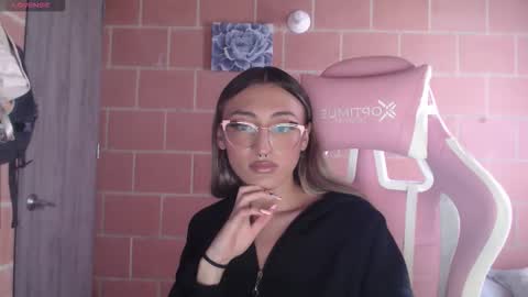 Andrea  online show from 02.04.26