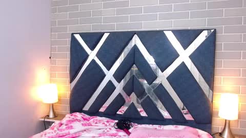 Andres Gil online show from 01.04.25