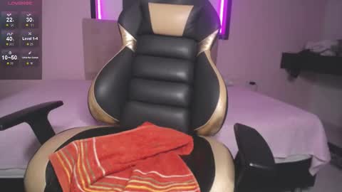 Andrea Ramos online show from 09.23.25