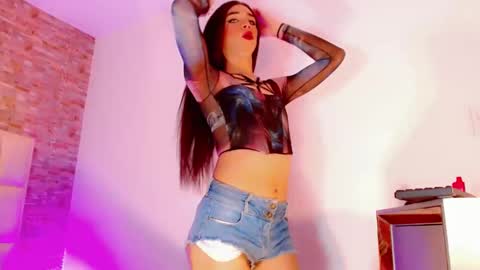 ANDREINA online show from 04.14.26