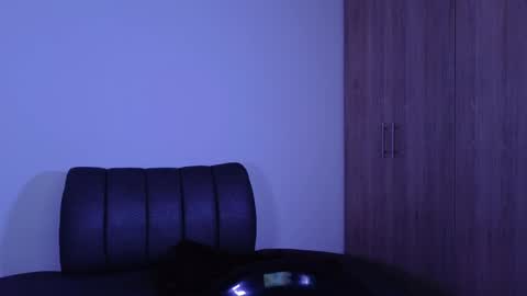    online show from 01.10.25