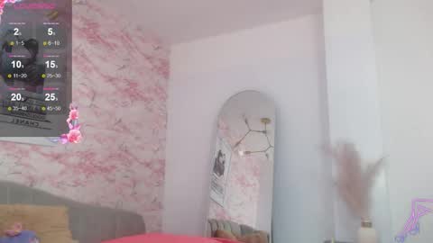 Andrea online show from 11.25.25